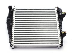 Радиатор интеркулера Audi Q7/VW Touareg 3.0/4.1 03-(L) 30178NRF фото