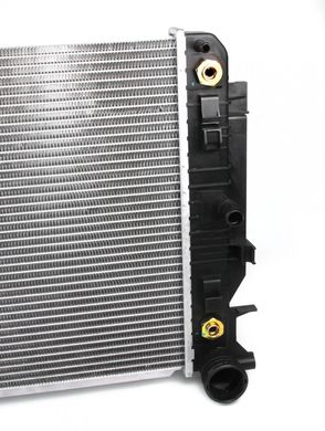 Радиатор охлаждения Mercedes Sprinter 06- (+ / -AC, АКПП) 112040SOL фото