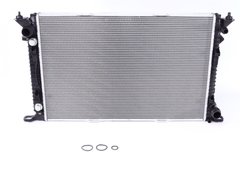 Радіатор охолодження Audi A4 / A5 / A6 / A7 / Q5 2.7-4.0 07- 53719NRF фото