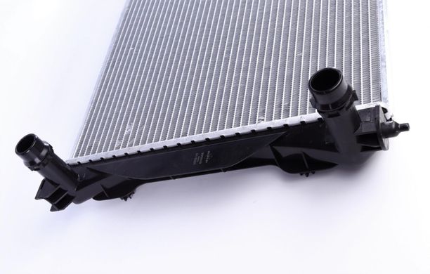 Радиатор охлаждения Audi A4/Seat Exeo 01- 50543NRF фото