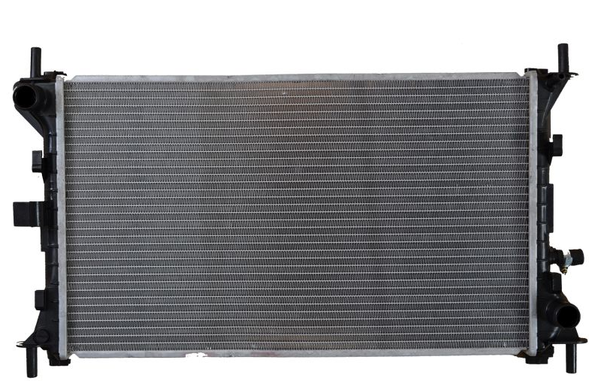 Радиатор охлаждения Ford Focus 1.4-1.8 16V 98-04 509615NRF фото