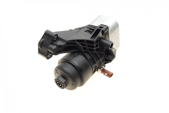 Корпус фільтру масляного VW Golf / Caddy / Crafter 2.0TDI 15- / Audi A3 / Q2 1.6 / 2.0 TDI 15- (з радіатором) 31356 фото