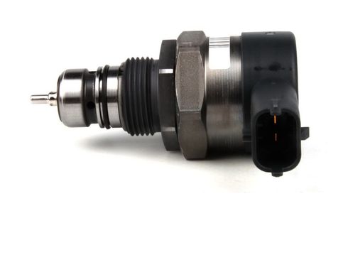 Клапан редукционный рейки топливной Fiat Doblo 1.3D Multijet 0281002507 фото