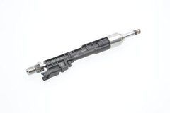 Форсунка BMW 5 (F10) (S63) / 7 (F01-F04) (N63) 11-16 0261500136 фото