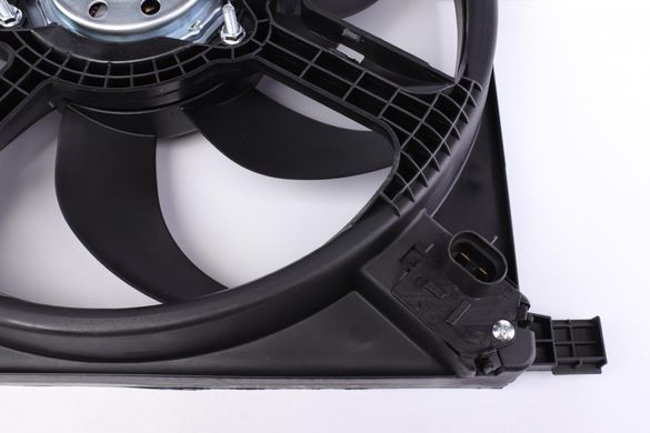 Вентилятор радіатора (електричний) Citroen Nemo / Peugeot Bipper 1.3 / 1.4 HDi 08- 47352NRF фото