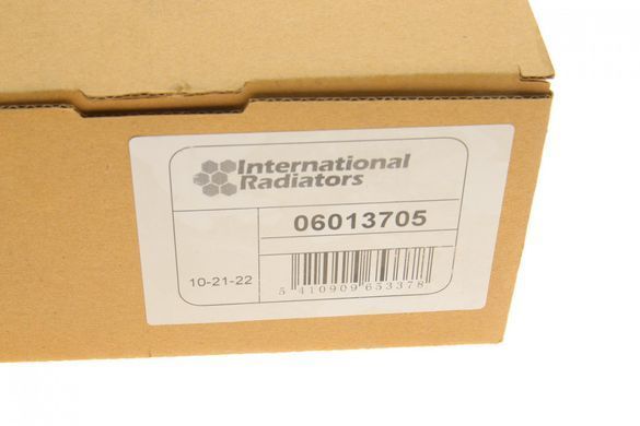 Радиатор масляный BMW 3 (F30/F80)/5 (F10/G30/F90)/7 (G11/G12) 11-(теплообменник) B47/N47 06013705WEZ фото